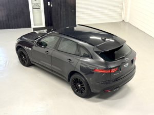 2016 Jaguar F-Pace 2.0 D180 R-Sport Auto in Grey — image 6