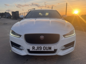 2019 Jaguar Xe 2.0 I Gpf R-Sport in White — image 5