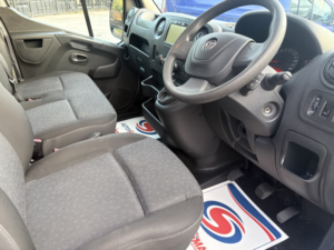 2019 Vauxhall Movano 2.3 Cdti 3500 in Silver — image 6