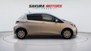 2011 Toyota Yaris 1.0 Dual Vvt-I Icon 5dr Automatic in Other — image 4
