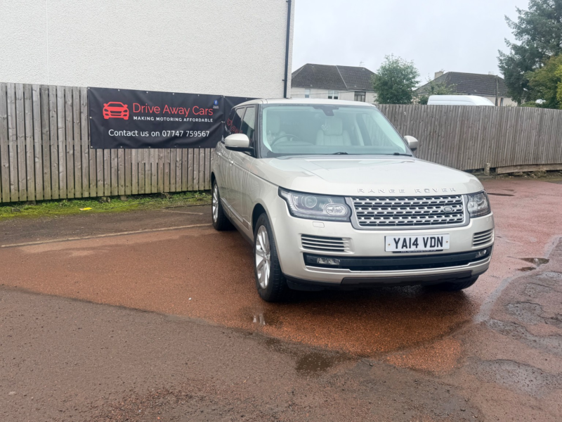 2014 Land Rover Range Rover 3.0 Td V6 Vogue in Gold — image 1