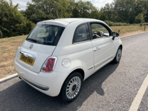 2010 Fiat 500 1.2 Pop in White — image 5