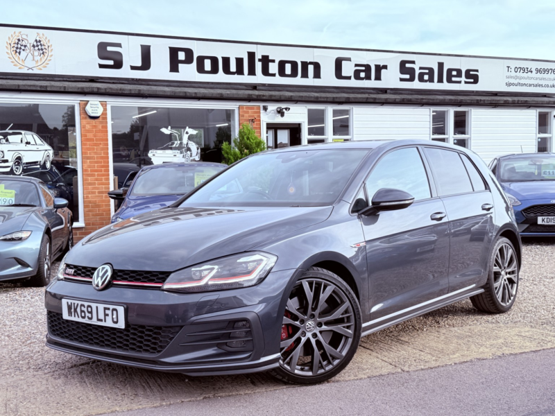 2019 Volkswagen Golf 2.0 Tsi Gti Performance in Blue — image 1
