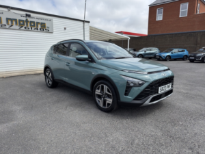 2023 Hyundai Bayon 1.0 Bayon Premium 1.0t 48v My23 in Green — image 2