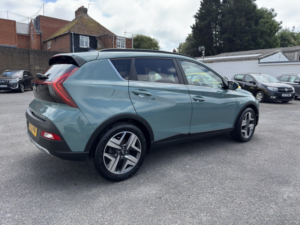 2023 Hyundai Bayon 1.0 Bayon Premium 1.0t 48v My23 in Green — image 3
