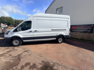 2018 Ford Transit 2.0 350 Ecoblue in White — image 3