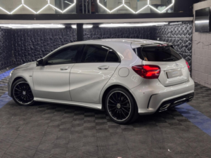 2015 Mercedes-Benz A Class 2.1 A200d Amg Line (premium) 7g-Dct Euro 6 (s/s) 5dr in Silver — image 4