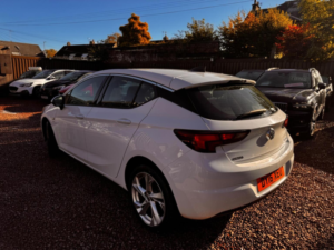 2016 Vauxhall Astra 1.0i Turbo Ecoflex Sri Nav Euro 6 (s/s) 5dr in White — image 6