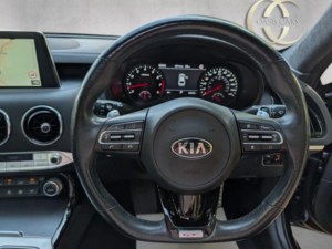 2019 Kia Stinger 3.3 T-Gdi V6 Gt S Gran Turismo Auto Euro 6 (s/s) 5dr in Black — image 3