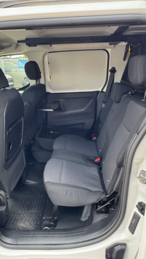 2021 Vauxhall Combo 1.5 Turbo D 2300 Sportive Crew Van Double Cab 4dr Diesel Manual L2 Euro 6 (100 Ps) in White — image 3
