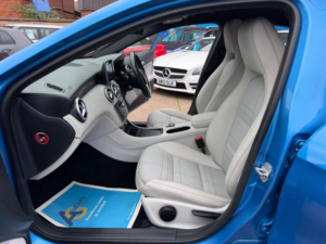 2014 Mercedes-Benz A Class 1.5 A180 Cdi Sport 7g-Dct Euro 5 (s/s) 5dr in Blue — image 4