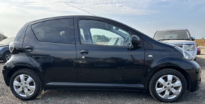 2013 Toyota Aygo 1.0 Vvt-I Fire in Black — image 3