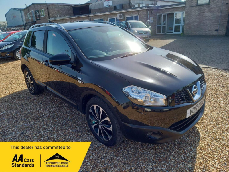 2012 Nissan Qashqai 1.5 Dci N-Tec+ 2WD Euro 5 5dr in Black — image 1