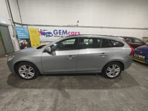 2013 Volvo V60 2.0 D4 Se in Silver — image 6