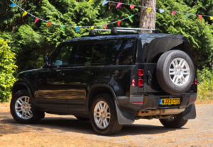2022 Land Rover Defender 3.0 Defender Hard Top S D Mhev Auto 4WD 5dr in Black — image 5