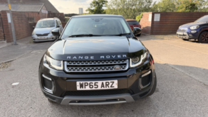 2015 Land Rover Range Rover Evoque 2.0 Td4 Se in Black — image 2