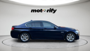 2014 BMW 5 Series 2.0 520d Se Auto Euro 6 (s/s) 4dr in Blue — image 5