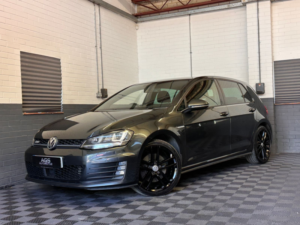 2016 Volkswagen Golf 2.0 Tdi Bluemotion Tech Gtd Hatchback 5dr Diesel Manual Euro 6 (s/s) (184 Ps) in Grey — image 2