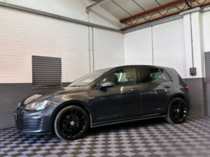 2016 Volkswagen Golf 2.0 Tdi Bluemotion Tech Gtd Hatchback 5dr Diesel Manual Euro 6 (s/s) (184 Ps) in Grey — image 4