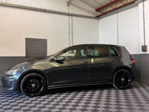 2016 Volkswagen Golf 2.0 Tdi Bluemotion Tech Gtd Hatchback 5dr Diesel Manual Euro 6 (s/s) (184 Ps) in Grey — image 5
