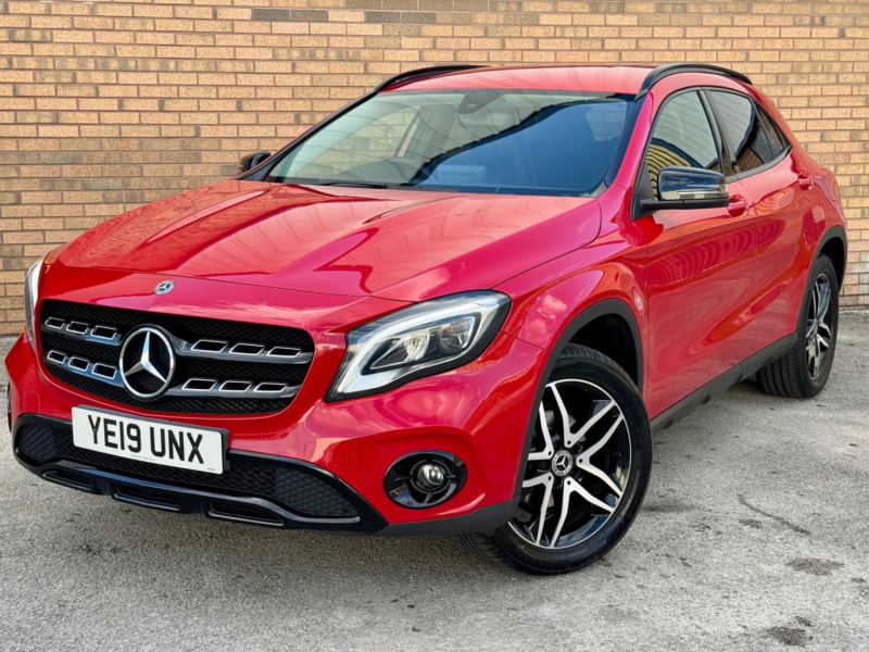 2019 Mercedes-Benz Gla Class 1.6 Gla180 Urban Edition 7g-Dct Euro 6 (s/s) 5dr in Red — image 1