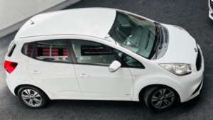 2016 Kia Venga 1.4 Sr7 Euro 6 (s/s) 5dr in White — image 2