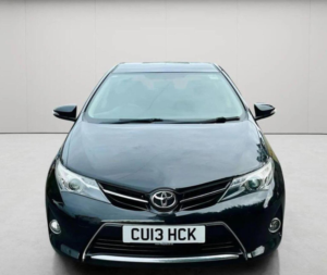 2013 Toyota Auris 1.33 Dual Vvt-I Icon Euro 5 (s/s) 5dr in Black — image 4