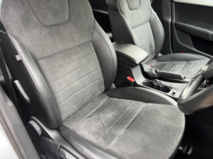 2015 Skoda Octavia 2.0 Tdi Elegance in Silver — image 3