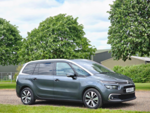 2016 Citroen Grand C4 Picasso 1.6 Bluehdi Flair Eat6 Euro 6 (s/s) 5dr in Grey — image 2