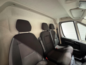 2022 Vauxhall Movano 2.2 Cdti 3500 Biturbo Dynamic Fwd L3 H2 Euro 6 (s/s) 5dr in Grey — image 4