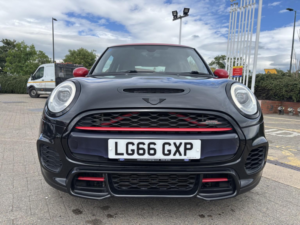 2016 MINI Hatch 2.0 John Cooper Works 3-Door Hatch in Black — image 2