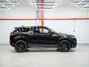2022 Land Rover Range Rover Evoque 1.5 P300e 12.2kwh R-Dynamic Hse Auto 4WD Euro 6 (s/s) 5dr in Black — image 2