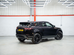 2022 Land Rover Range Rover Evoque 1.5 P300e 12.2kwh R-Dynamic Hse Auto 4WD Euro 6 (s/s) 5dr in Black — image 3