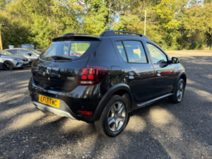 2017 Dacia Sandero Stepway 0.9 Tce Laureate Euro 6 (s/s) 5dr in Black — image 6