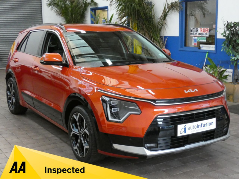 2023 Kia Niro 1.6 Gdi 11.1kwh 3 SUV 5dr Petrol Plug-In Hybrid Dct Euro 6 (s/s) (180 Bhp) in Orange — image 1