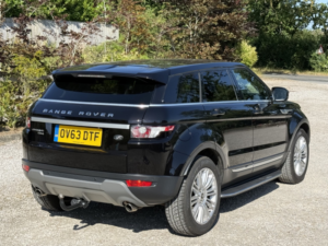2013 Land Rover Range Rover Evoque 2.2 Sd4 Prestige in Black — image 3