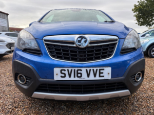2016 Vauxhall Mokka 1.6i Exclusiv 2WD Euro 6 (s/s) 5dr in Blue — image 5