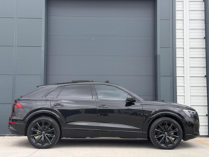 2025 Audi Sq8 4.0 Tfsi V8 Black Edition Tiptronic Quattro Euro 6 (s/s) 5dr in Black — image 5