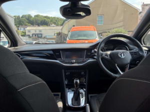 2017 Vauxhall Astra 1.6 Astra Sri Cdti Auto 5dr in White — image 5