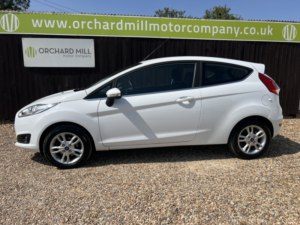 2016 Ford Fiesta 1.3 Zetec in White — image 3