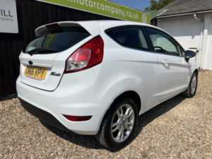 2016 Ford Fiesta 1.3 Zetec in White — image 6