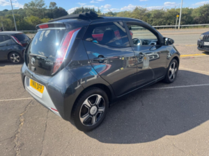 2016 Toyota Aygo 1.0 Vvt-I X-Clusiv 2 X-Wave Euro 6 5dr in Grey — image 6