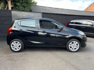 2018 Vauxhall Viva 1.0 I Se in Black — image 2