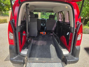 2016 Citroen Berlingo 1.6 Vti Touch Multispace MPV Euro 6 5dr in Red — image 3