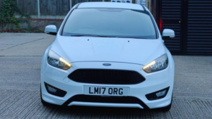 2017 Ford Focus 1.5t Ecoboost St-Line Euro 6 (s/s) 5dr in White — image 6
