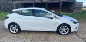 2018 Vauxhall Astra 1.4 I Turbo Sri in White — image 3