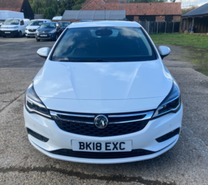 2018 Vauxhall Astra 1.4 I Turbo Sri in White — image 5