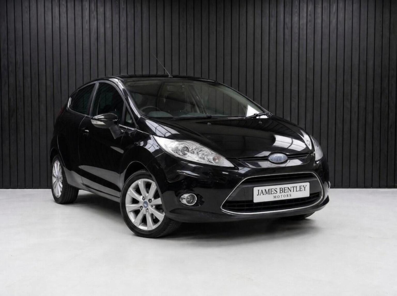 2009 Ford Fiesta 1.25 Zetec 3dr in Black — image 1