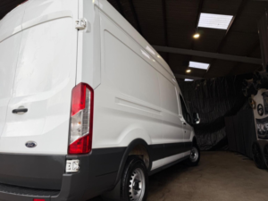 2017 Ford Transit 2.0 350 Ecoblue Rwd L3 H3 Euro 6 5dr in White — image 5