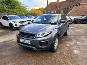 2017 Land Rover Range Rover Evoque Td4 Se Tech in Grey — image 5